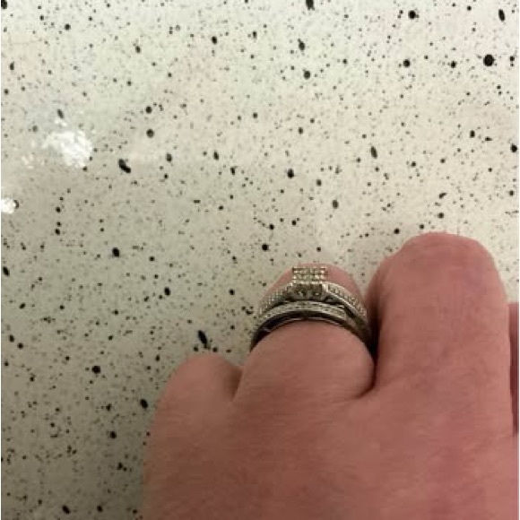 Kay’s Jewelry engagement ring